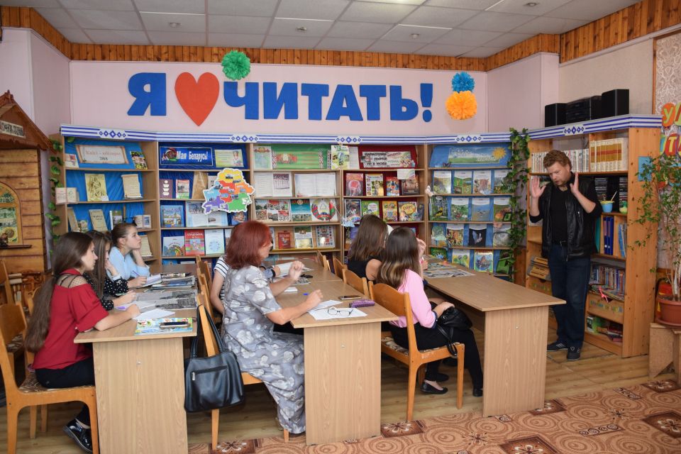 Юнкоры Хотимщины встретились с журналистом “ШК”