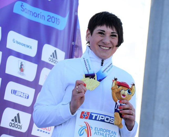 Анна Малыщик выиграла золото Кубка Европы в метании молота с лучшим результатом сезона в мире