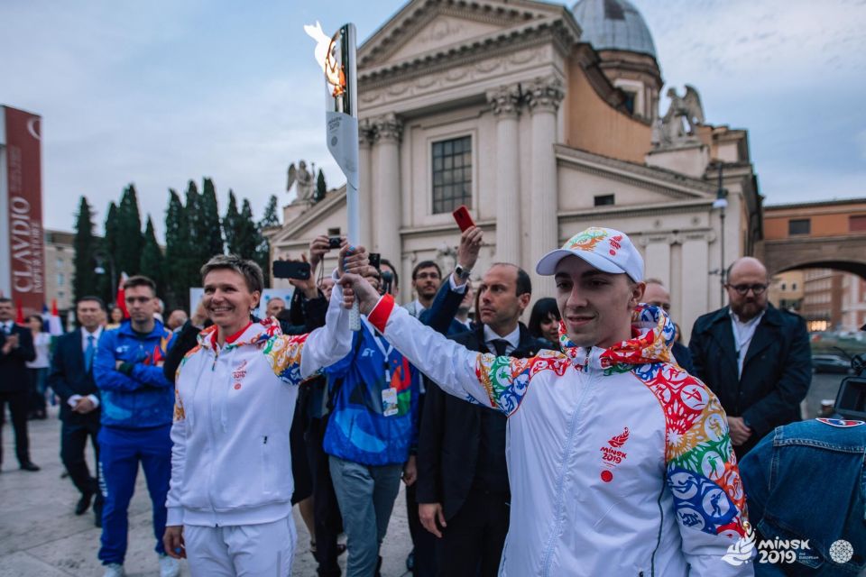 Эстафета «Пламя мира» стартовала в Риме!