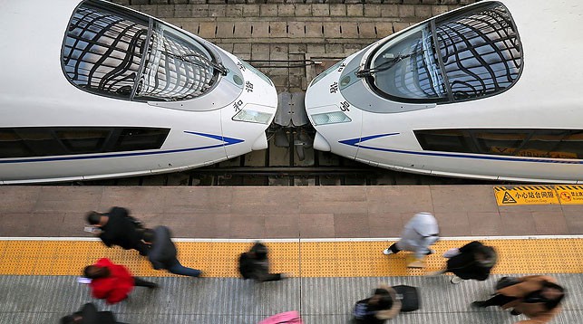 В Пекине прошел пробный запуск ветки метро с беспилотными поездами из центра города в новый аэропорт “Дасин”