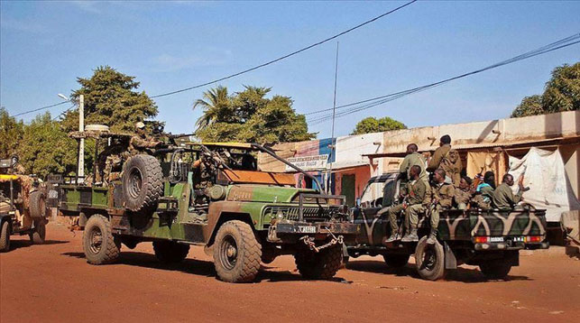 Около ста человек погибли во время атаки террористов в Мали