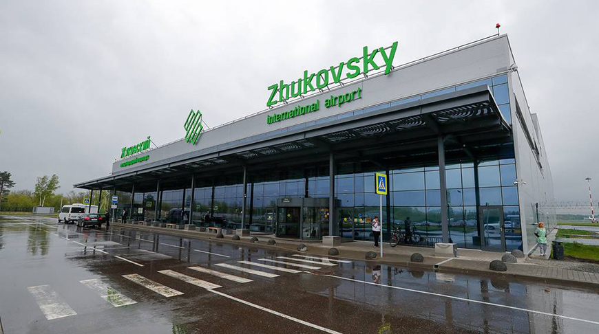 В российском аэропорту Жуковский самолет совершил аварийную посадку после взлета, пострадавших нет