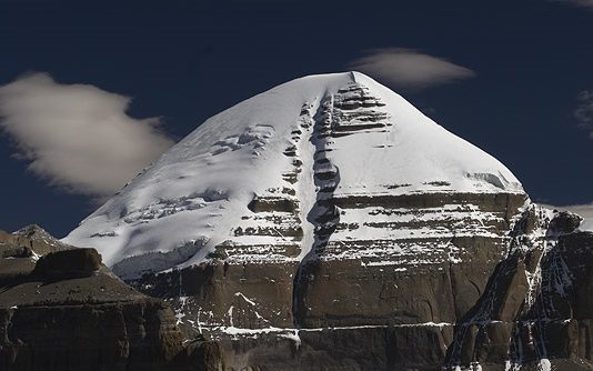 Гора Кайлас в тибете