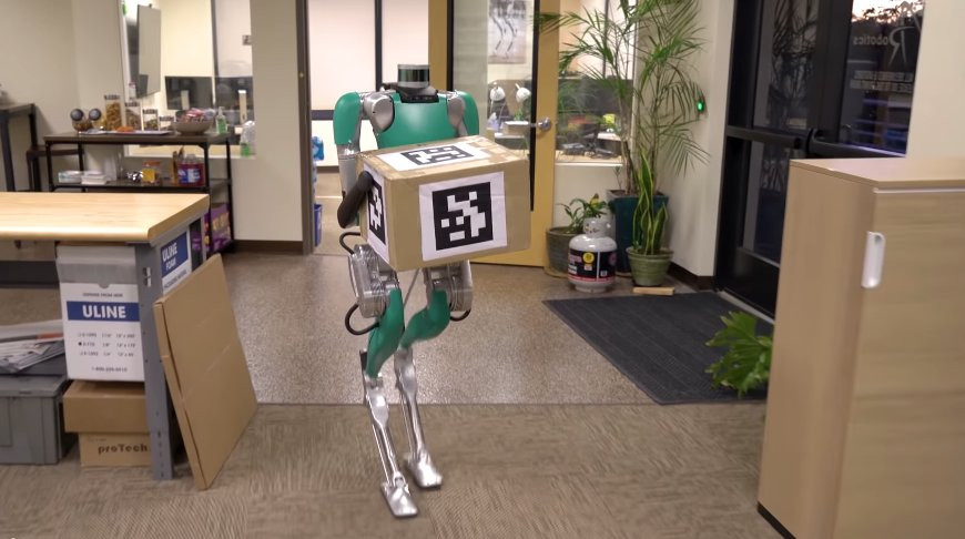 Робот-курьер начал работу в компании Agility Robotics – видео
