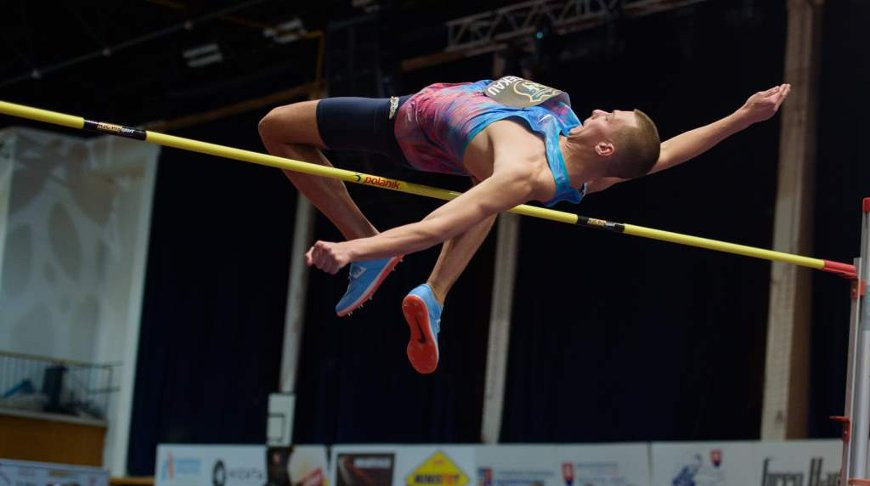 Белорусский прыгун в высоту Максим Недосеков стал седьмым на турнире в Словакии
