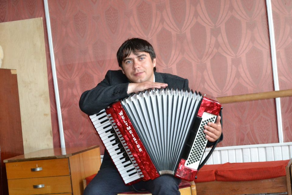 Связующее звено между ребенком и искусством