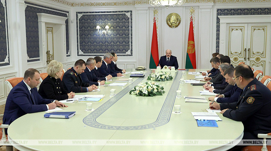Лукашенко поручил разобраться с дорожным сбором на уровне правительства и парламента. А что говорят там?