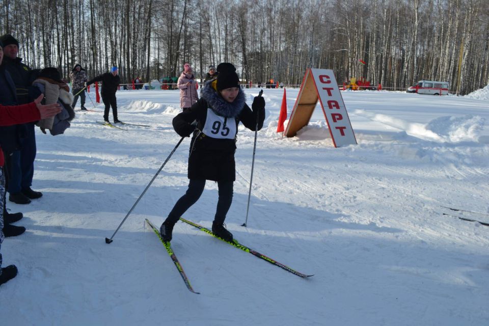 Сегодня в Хотимске прошли районные спортивные соревнования «Хотимская лыжня-2021»