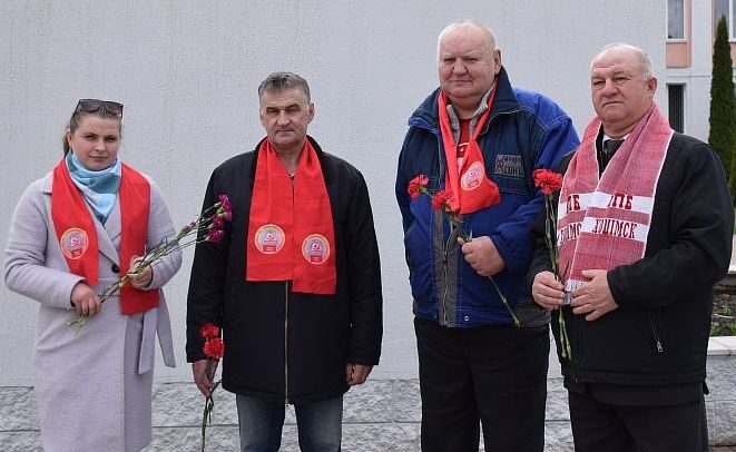 Хотимские коммунисты отдали дань памяти В.И. Ленину