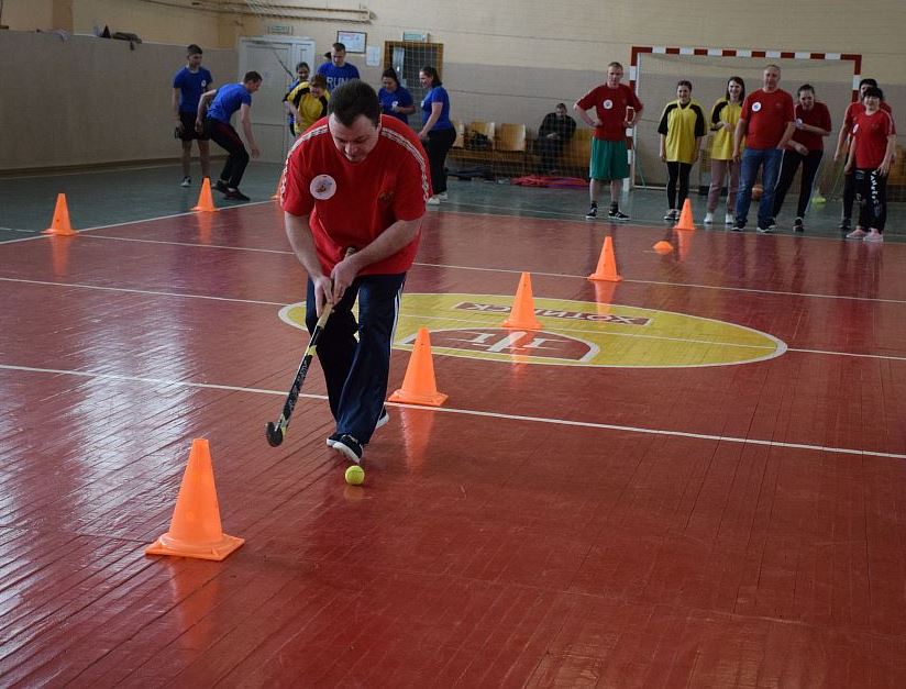 В спортивном комплексе прошли соревнования среди работающей молодежи Хотимщины