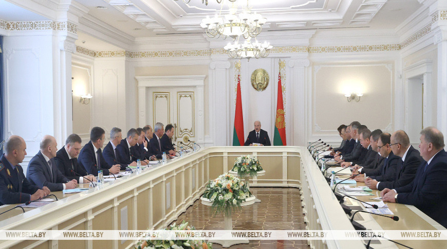 От союзных программ и экономики до национальной безопасности – Лукашенко собрал совещание с Совмином