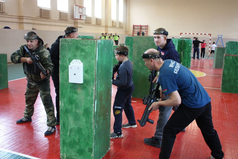 На базе Хотимского РФСК состоялась командная военно-тактическая игра нового поколения