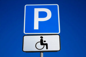 Парковочные места для инвалидов под пристальным вниманием ОГАИ Хотимского райисполкома