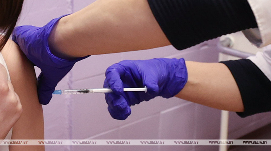 В Аргентине рассматривают возможность вакцинации подростков “Спутником”