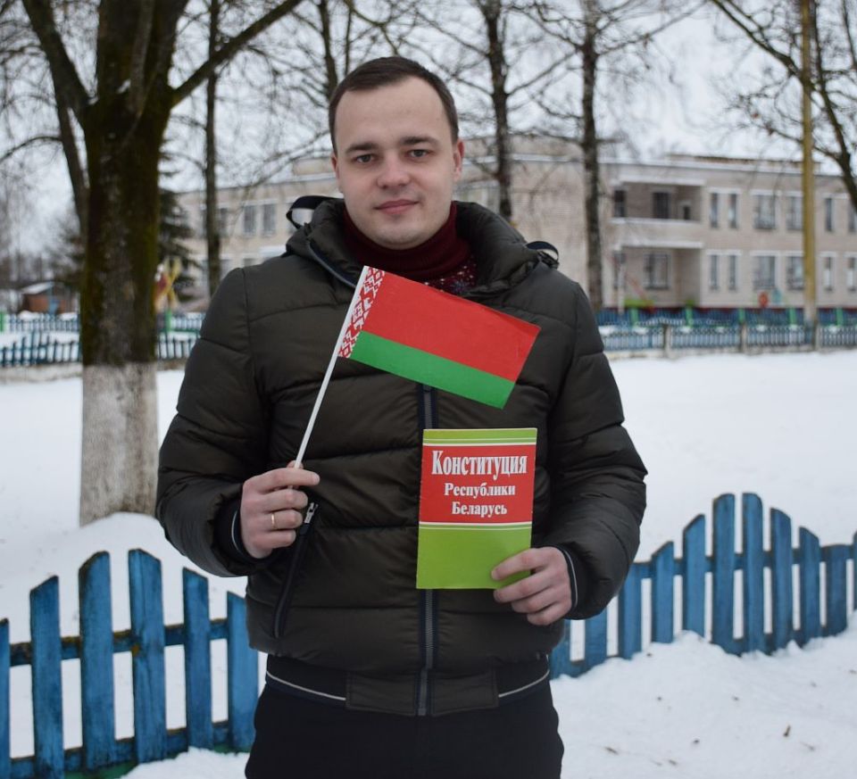 Андрей Пахамович:  «Изменения Конституции нужны в первую очередь молодому поколению»