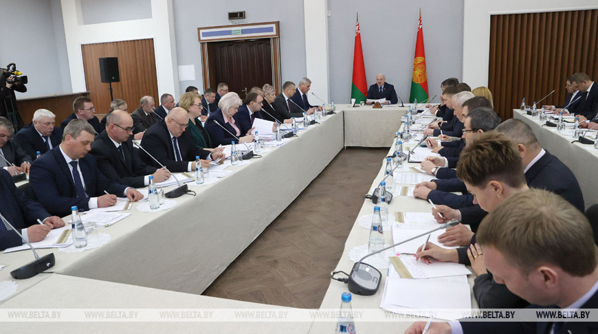 Лукашенко: если выбрали независимость, давайте вкалывать