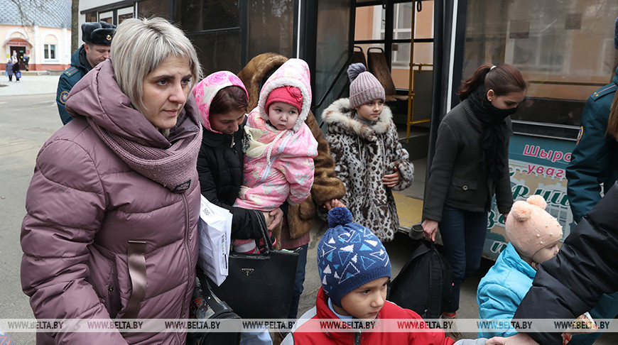 Макей: Беларусь уже приняла тысячи беженцев с территории Украины