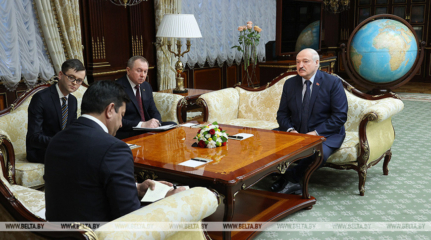 Лукашенко: белорусский народ никакой войны и никакого противостояния не приемлет
