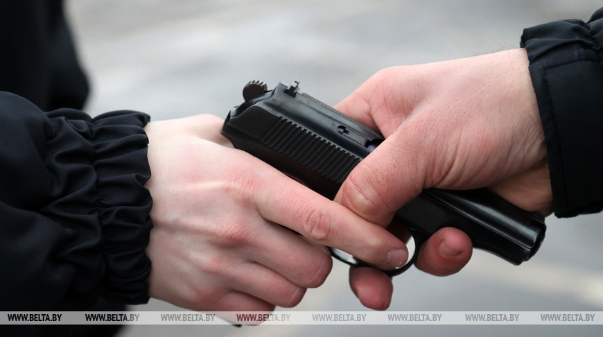Подросток открыл стрельбу в гимназии в Вильнюсе