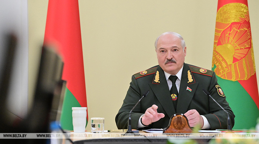 Лукашенко: небольшая Беларусь способна противостоять самым крупным государствам