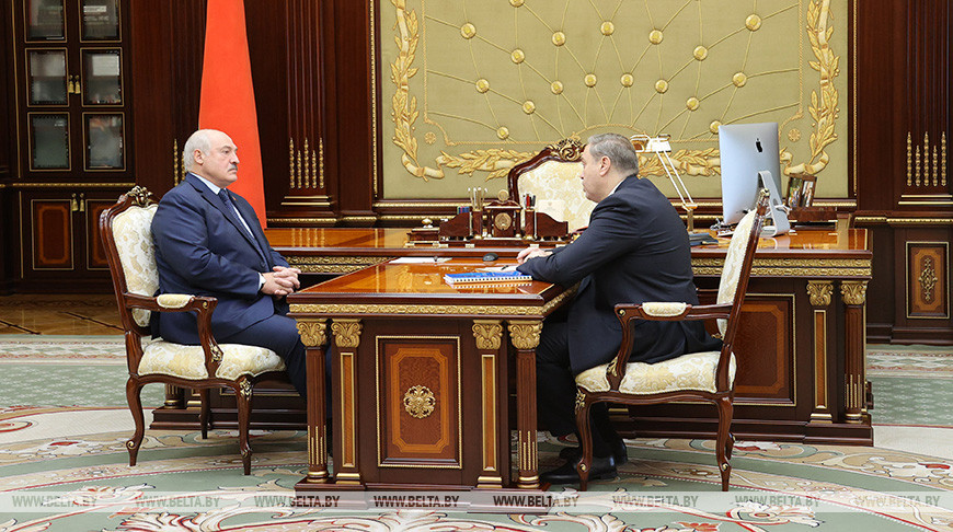 Лукашенко рассматривает возможность продления безвиза для граждан соседних стран