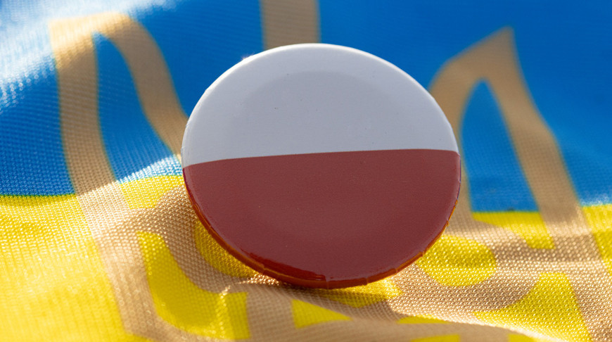 Верховная рада утвердила особые права для граждан Польши в Украине