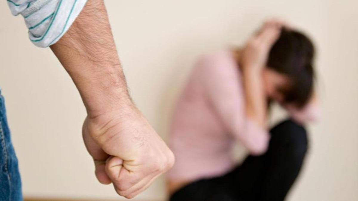 Предупреждение насилия в семье является одним из приоритетных направлений деятельности прокуратуры Хотимского района