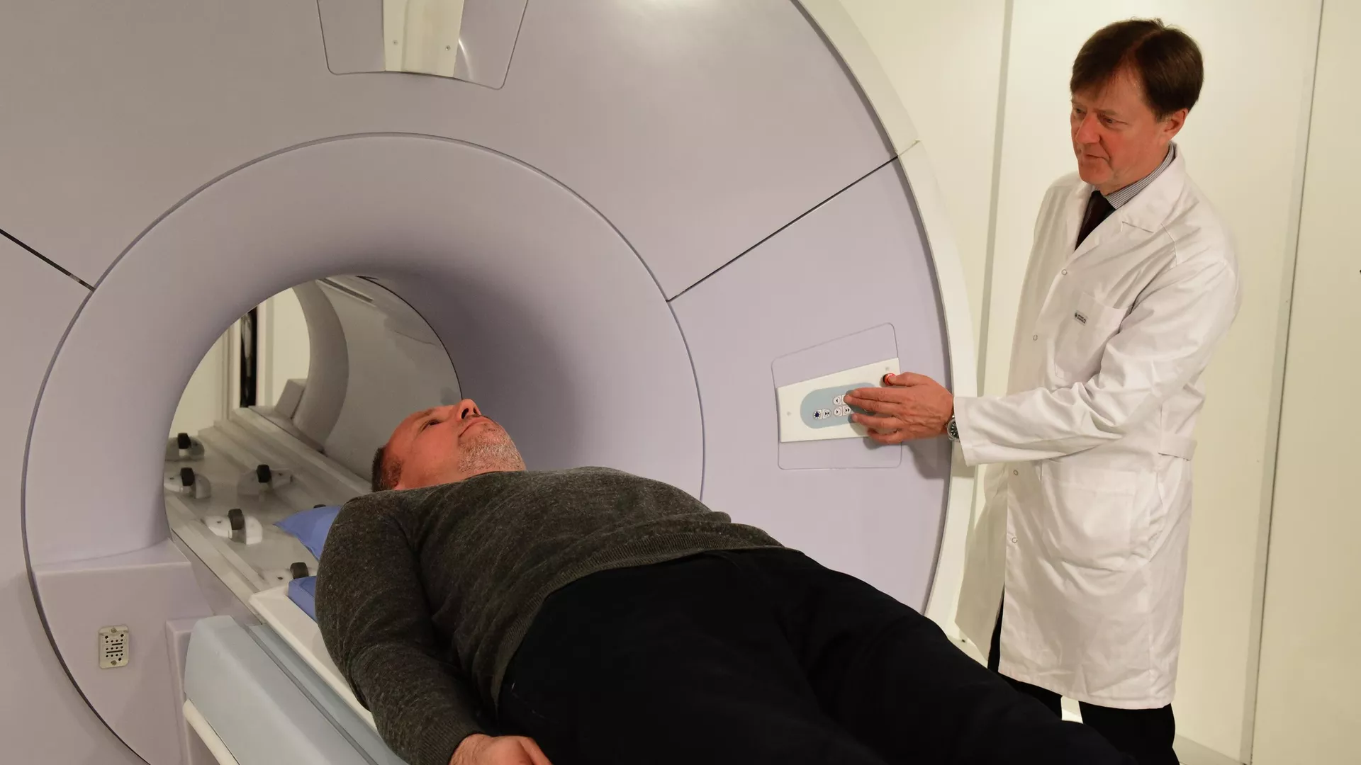 По сложности — как спутник. Чем уникален первый российский аппарат МРТ