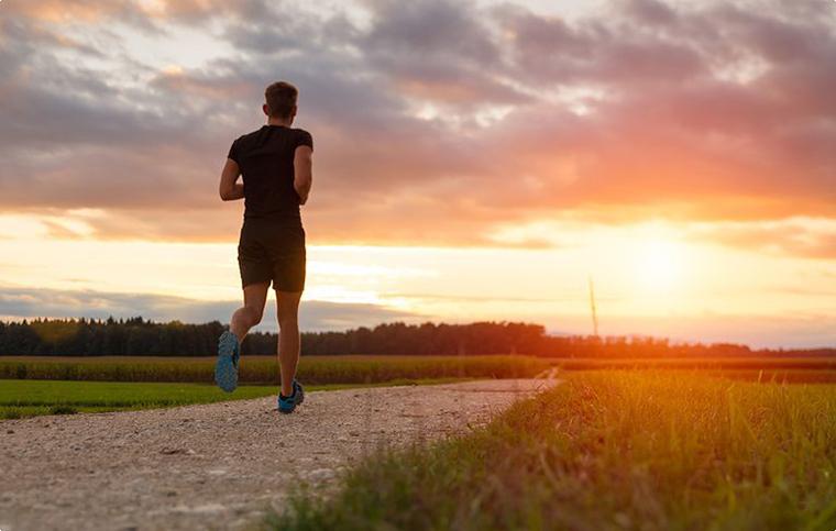 Почему утренний бег опасен для здоровья: ответ травматолога