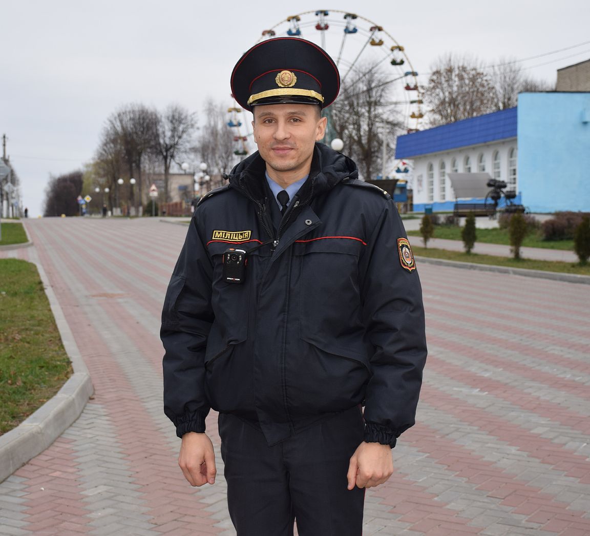 Максим Анищенко, участковый инспектор Хотимского РОВД: “Мне нравится моя работа, хотя она непростая и ответственная”