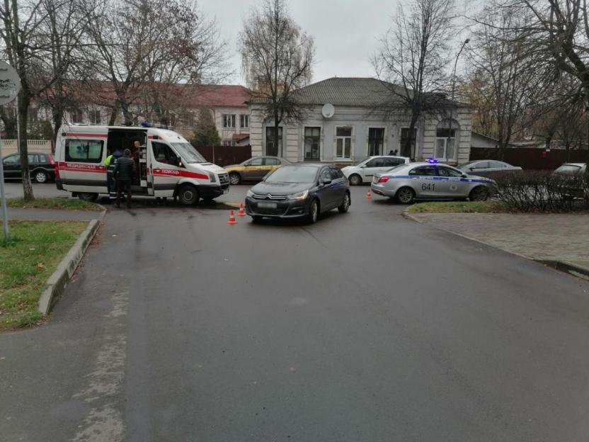 Восьмилетний мальчик в Бобруйске попал под машину