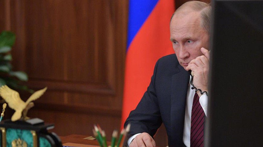 Путин провел телефонный разговор с канцлером Германии Шольцем