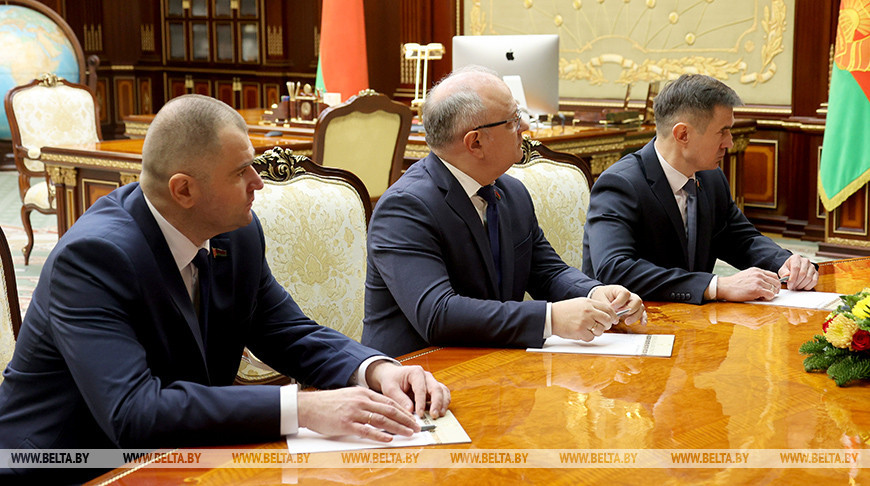 Лукашенко согласовал назначение ректоров трех вузов