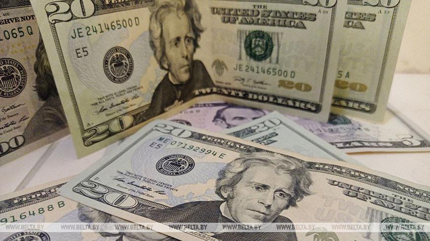 Эксперт: появление в мире новой универсальной валюты ускорит отказ от доллара США
