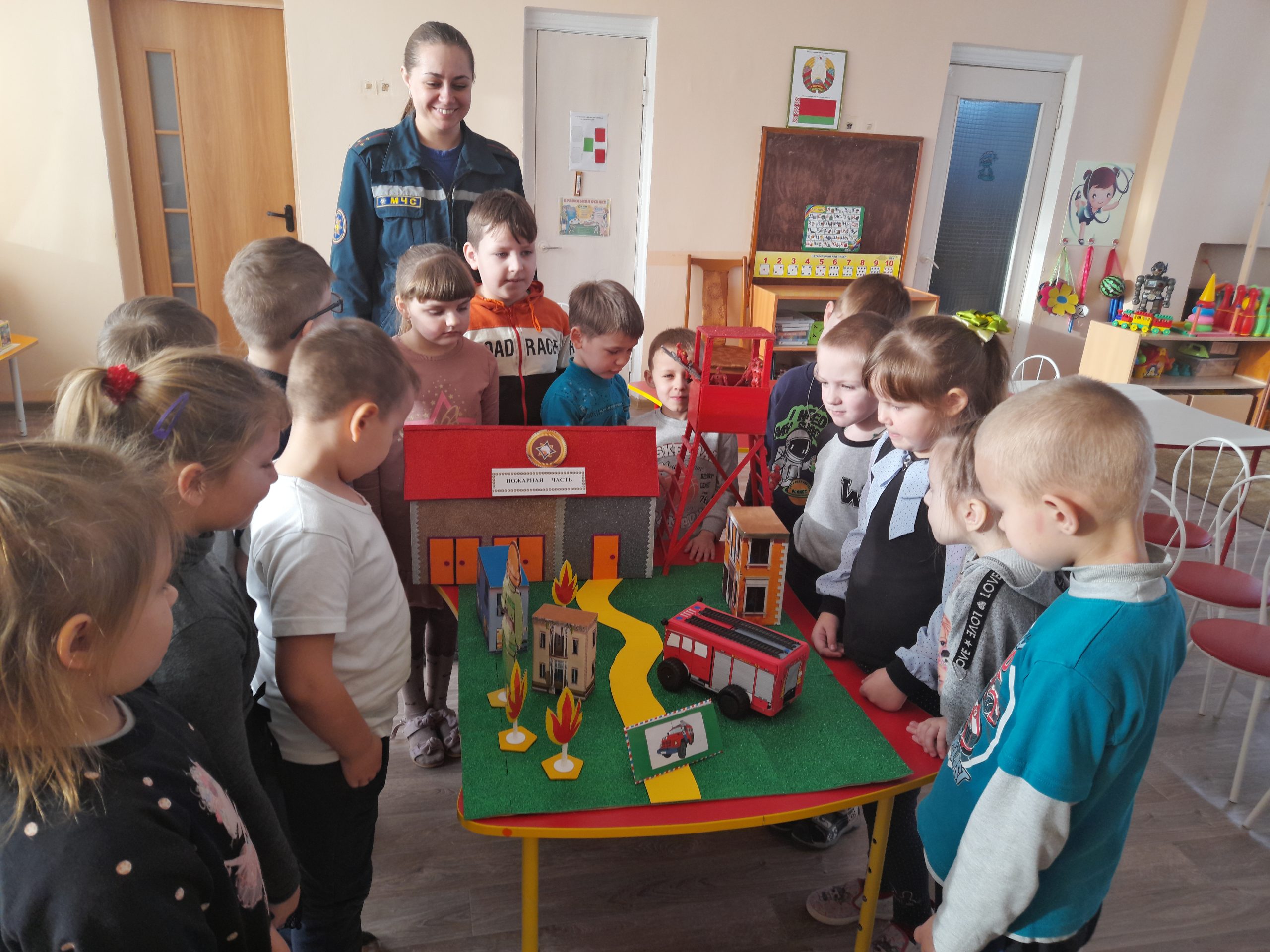 Инспектор Хотимского РОЧС провела встречу с воспитанниками детского сада № 3