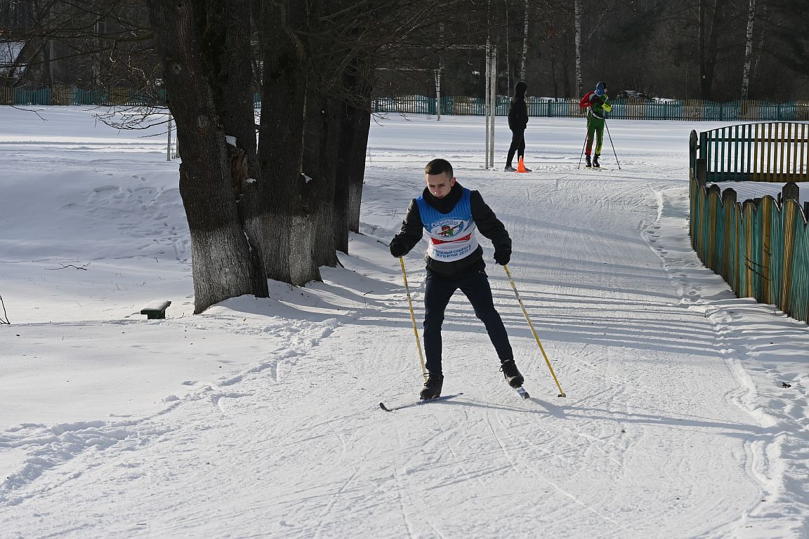 На базе Забелышинской СШ прошли районные соревнования по лыжным гонкам (фото, видео)