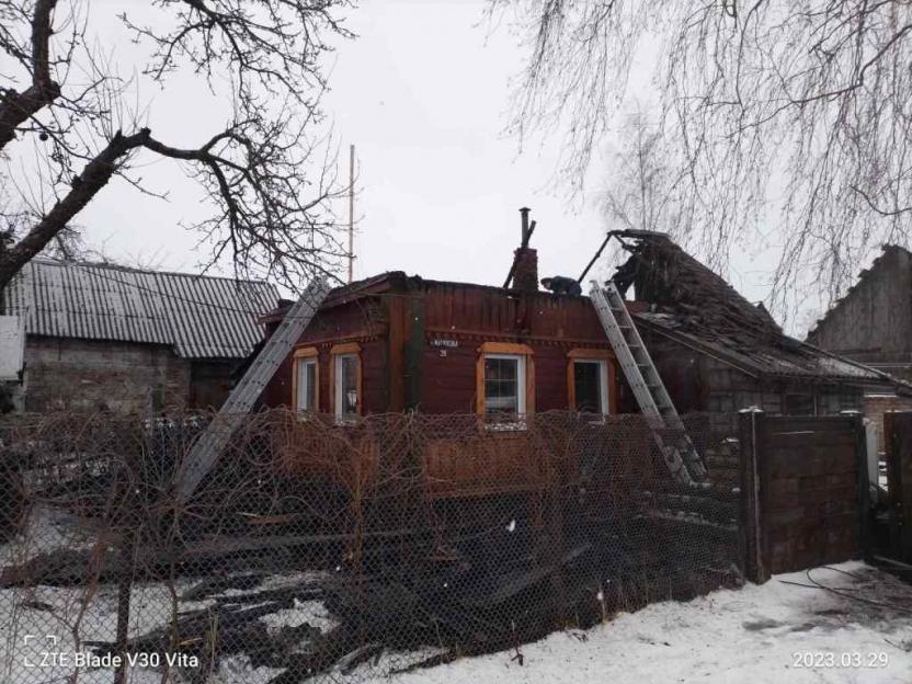 Пожар в Горках оставил дом без кровли