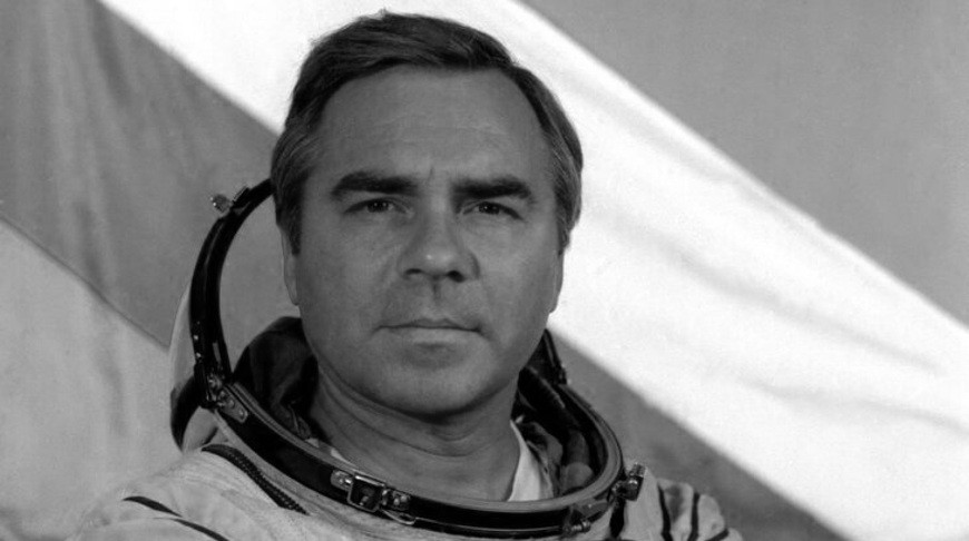 Умер советский и российский космонавт Александр Викторенко