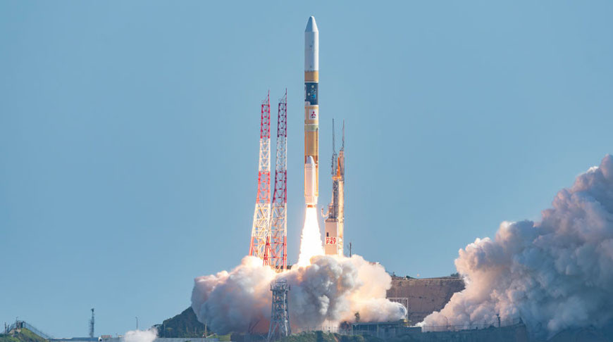 Япония запустила ракету-носитель со специальным лунным модулем SLIM