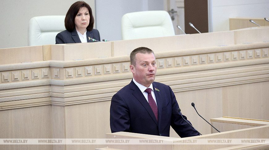 Хоменко избран заместителем председателя Совета Республики восьмого созыва