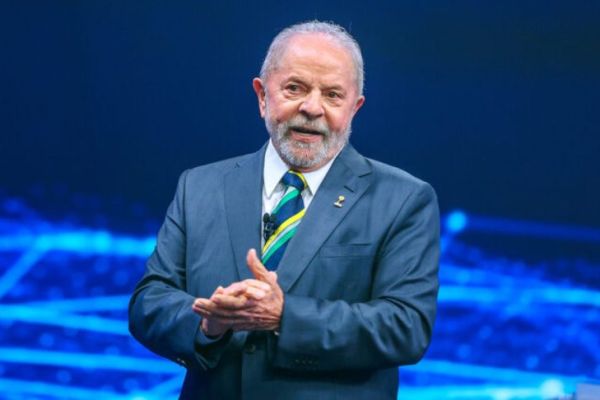 Президент Бразилии не поедет на конференцию по Украине