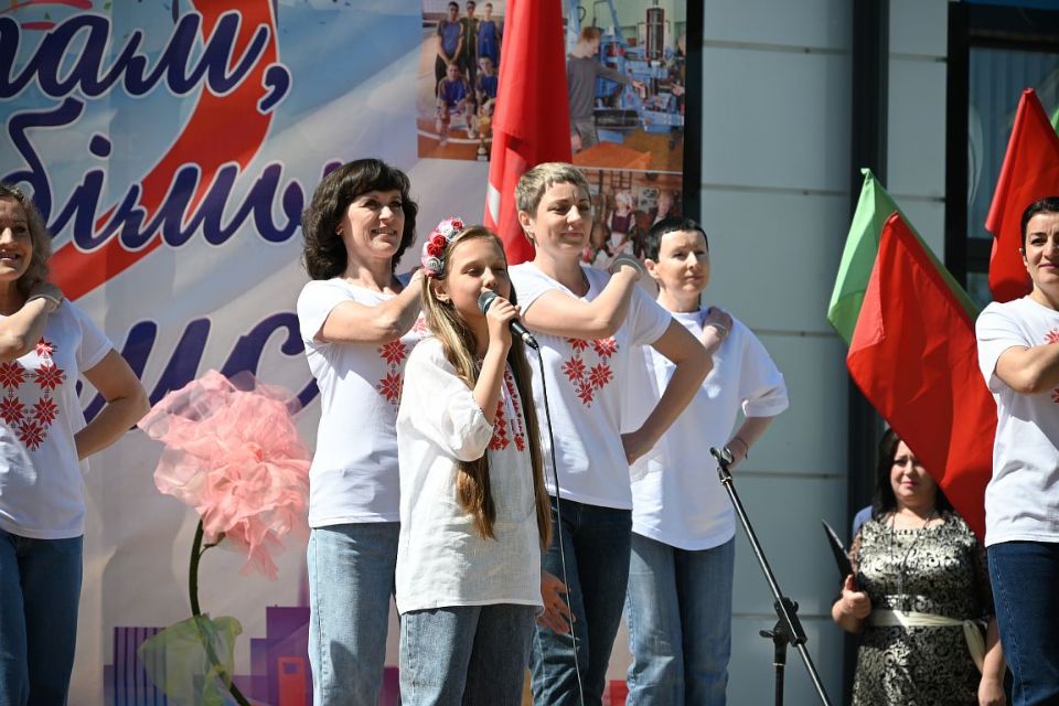 Празднование Первомая в Хотимске началось со смотра-конкурса “Хоцімшчына таленавітая” среди организаций района