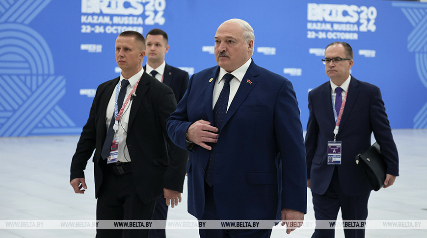 Лукашенко в Казани прибыл на саммит БРИКС в формате «аутрич/плюс»