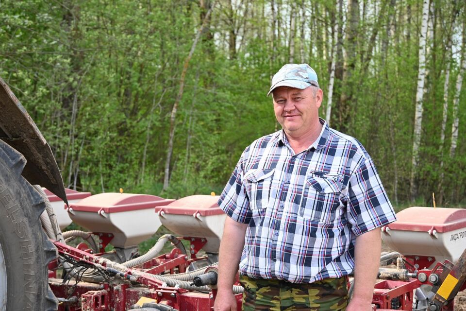 ОАО «Хотимский Технокомплекс» одно из первых хозяйств в районе приступило к севу кукурузы