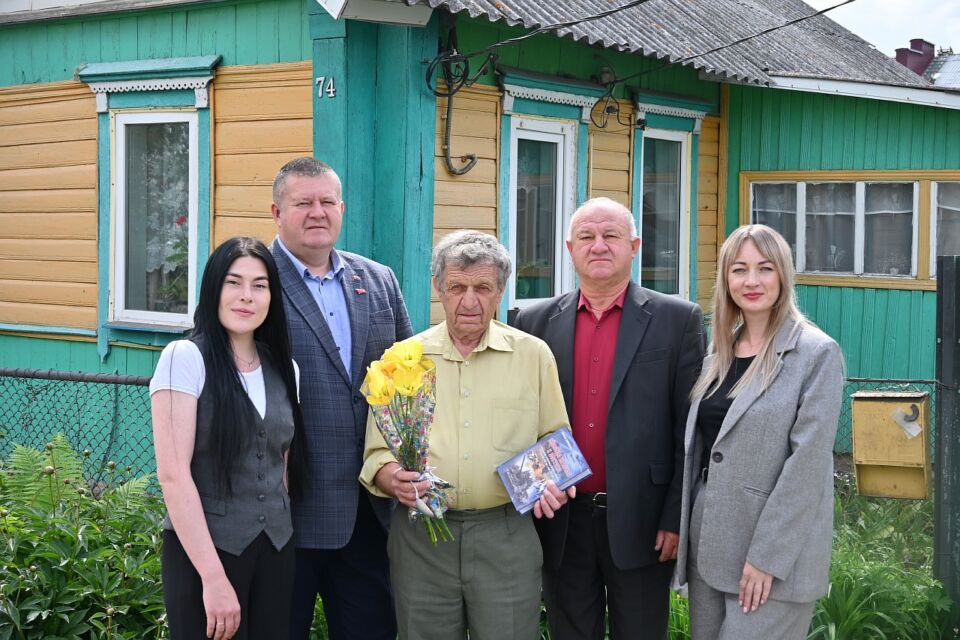 Не властны над памятью годы