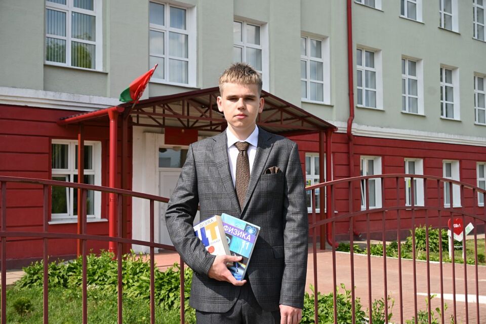 Павел Якушев — выпускник-рекордсмен, гордость Хотимского района и всей Могилевской области!