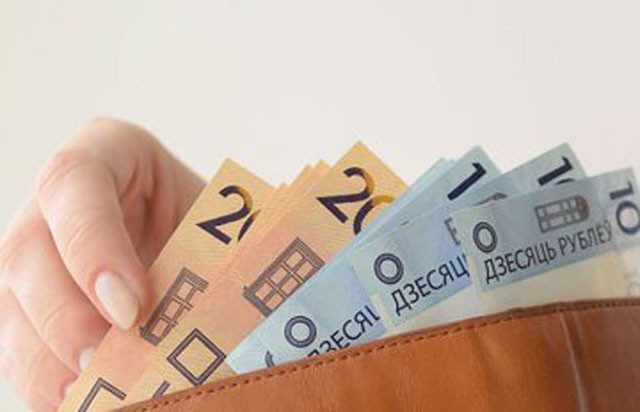 Многодетние семьи могут получить единовременные выплаты