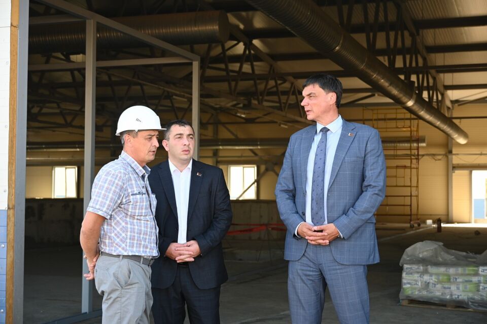 ХОТИМСКИЙ РАЙОН С РАБОЧИМ ВИЗИТОМ ПОСЕТИЛ СЕРГЕЙ НАЛИВАЙКО