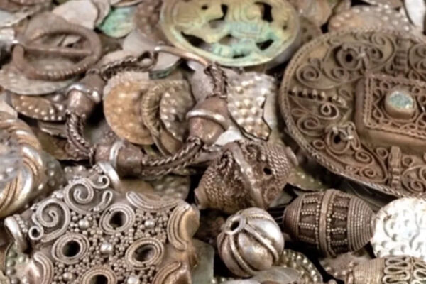 В Швеции рыбак обнаружил один из крупнейших серебряных кладов Средневековья