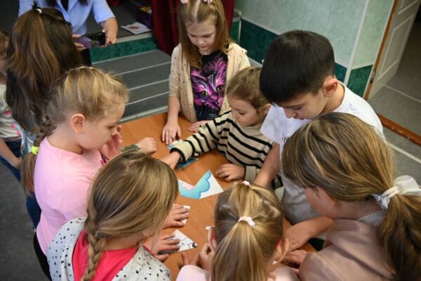 Для учащихся лагеря «Солнышко» СШ № 1 провели развлекательную программу